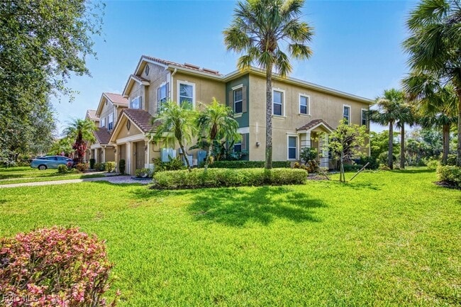 Building Photo - 3230 Cottonwood Bend