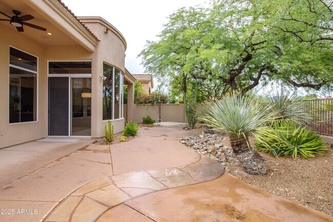Building Photo - 11923 E Terra Dr