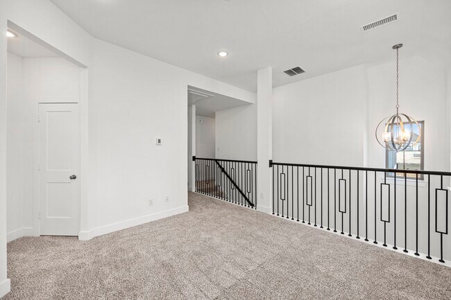 Building Photo - 7818 Starfish Arbor Dr