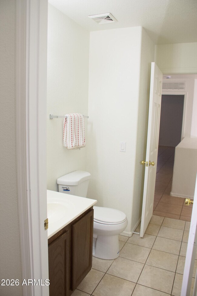 Building Photo - 2716 W Allens Peak Dr