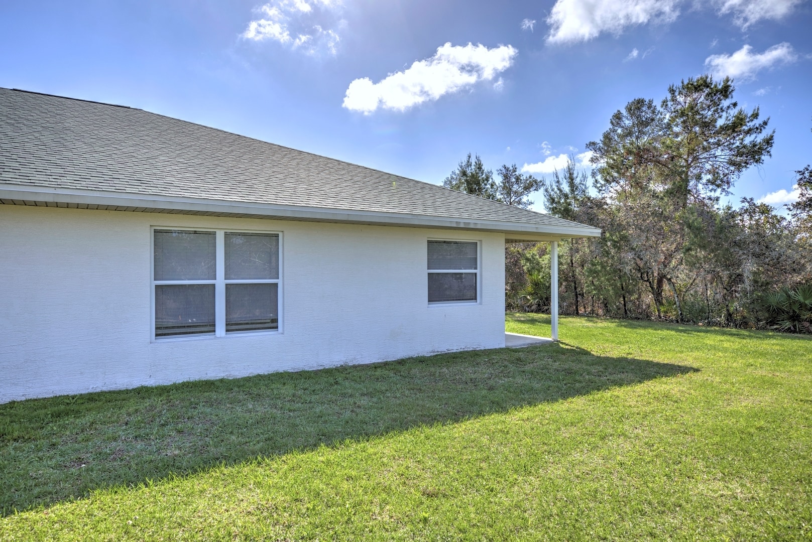 Building Photo - 221 Beech Way NW