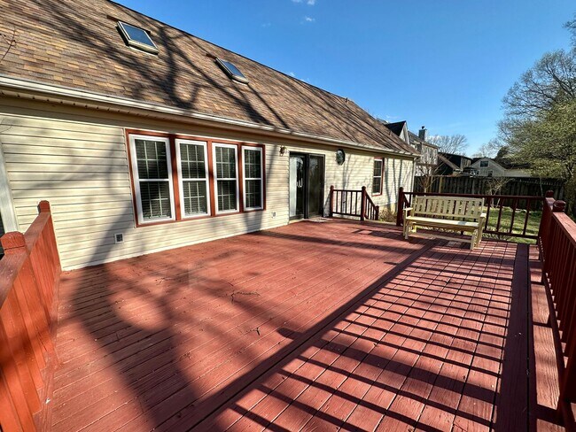 Building Photo - Spacious 4-Bedroom Home with Bonus Room & Exceptional Amenities