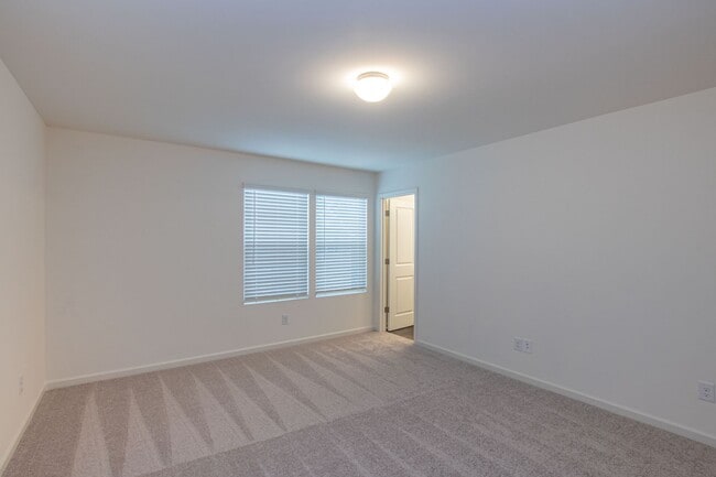 Building Photo - 3BD/2.5 Bath Townhome in Midland Wyntree Community- AVAILABLE NOW