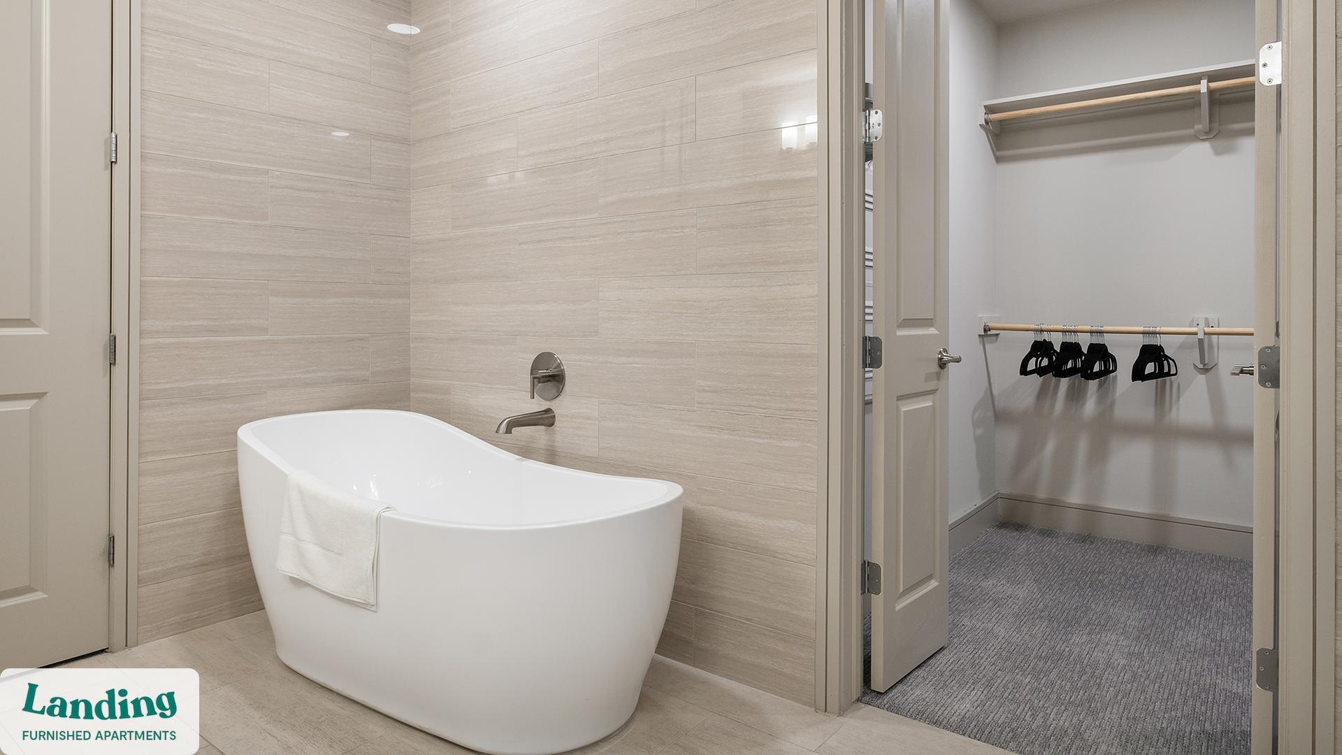 Building Photo - 1414 Wood Hollow Dr