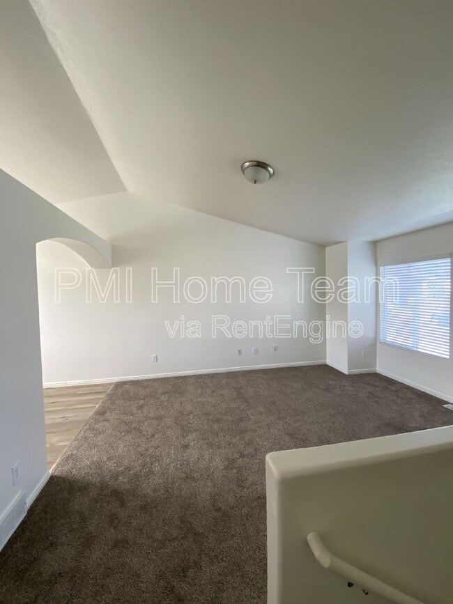 Building Photo - 1639 W 600 N