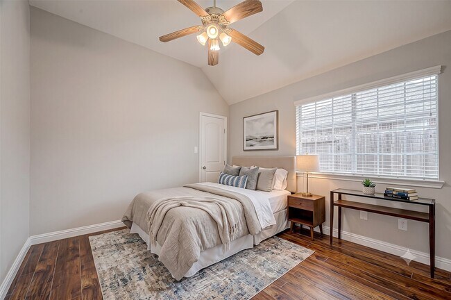 Building Photo - 5410 Portage Rock Ln
