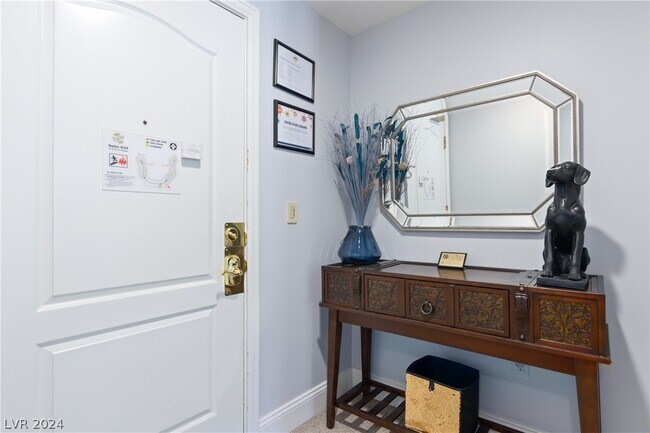 Building Photo - 30 Strada Di Villaggio