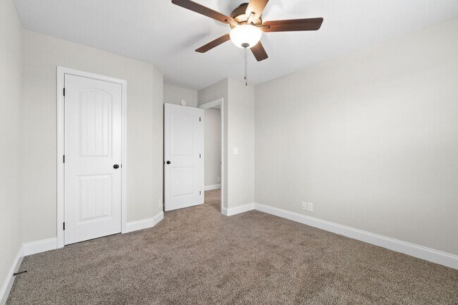 Building Photo - 338 Fallow Cir