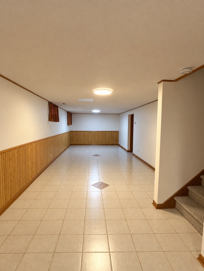 Building Photo - 106 Merlin Cir
