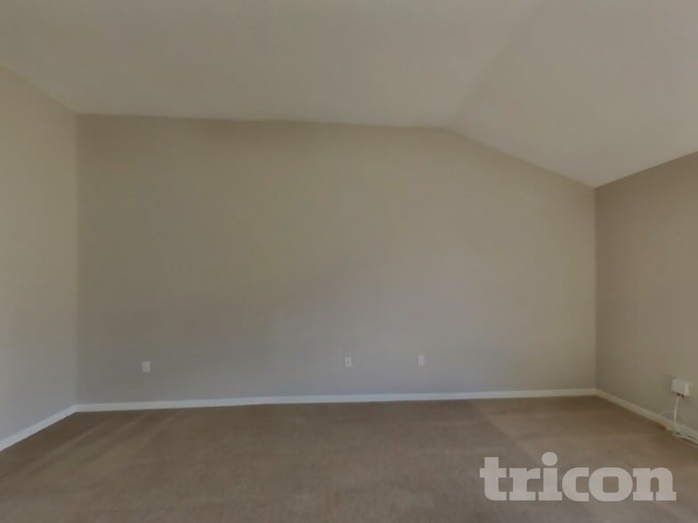 Building Photo - 9250 Spider Lily Ln