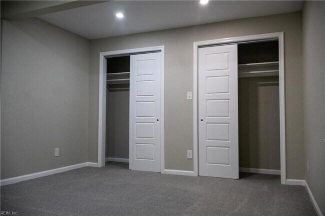 Building Photo - 8321 Halprin Dr