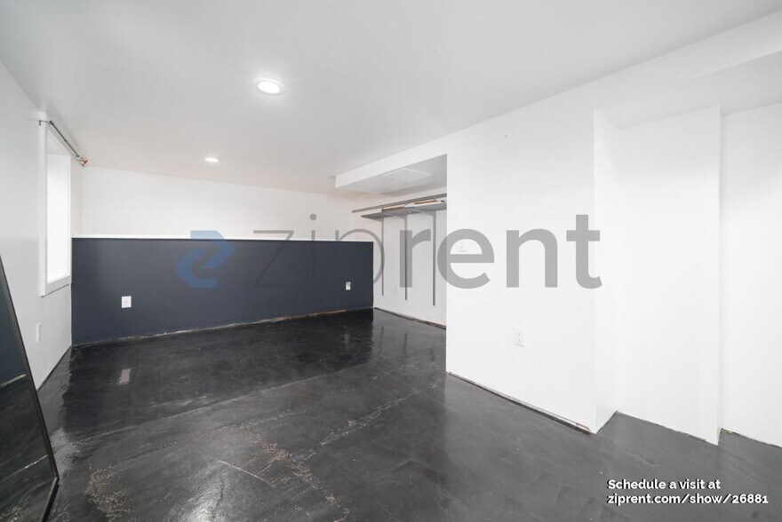 Building Photo - 3713 NE 15th Ave