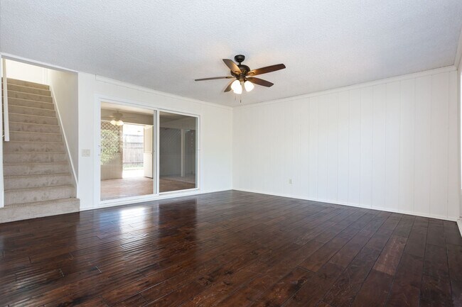Building Photo - Spacious Single Family Home in Imperial Beach