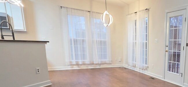 Building Photo - 1720 Ashley Downs Dr