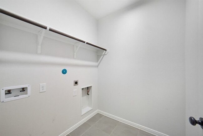 Building Photo - 13102 Verde Oaks Trl