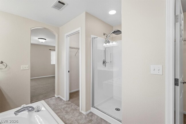 Building Photo - 8160 Royal Arches St