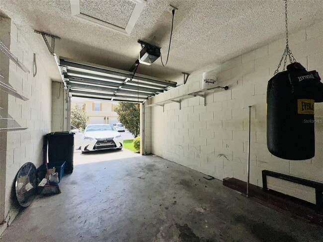 Building Photo - 200 Sterling Springs Ln