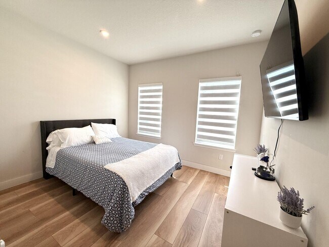 Building Photo - 10603 SW Vasari Way