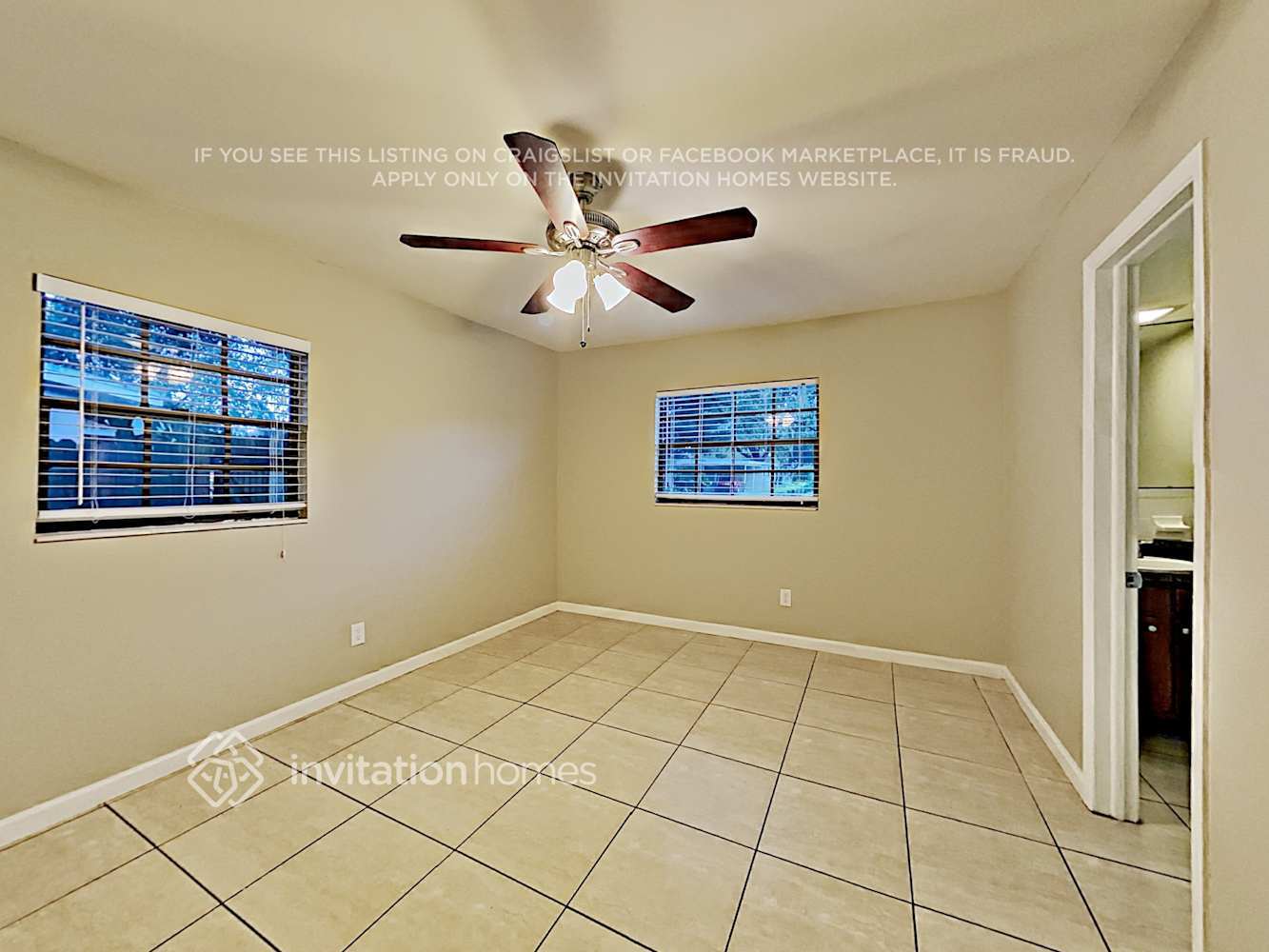 Building Photo - 907 Skyview Dr