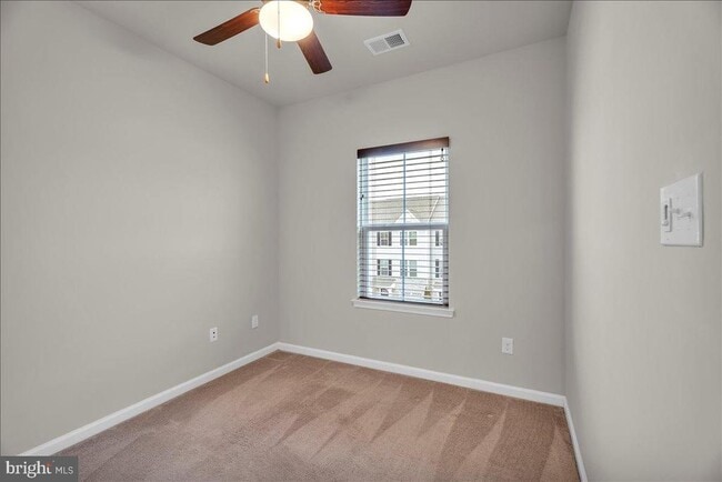 Building Photo - 2 Kohlmyer Dr