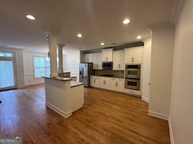 Building Photo - 7540 Jamestown Dr