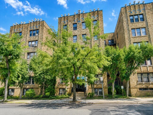 Building Photo - 260 Harrison Ave