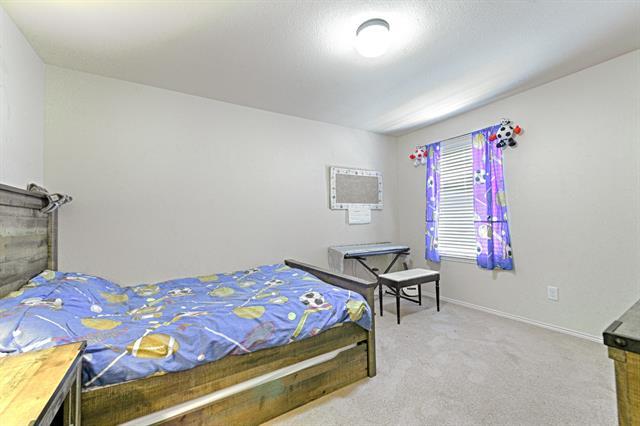 Building Photo - 1501 Lone Pine Dr