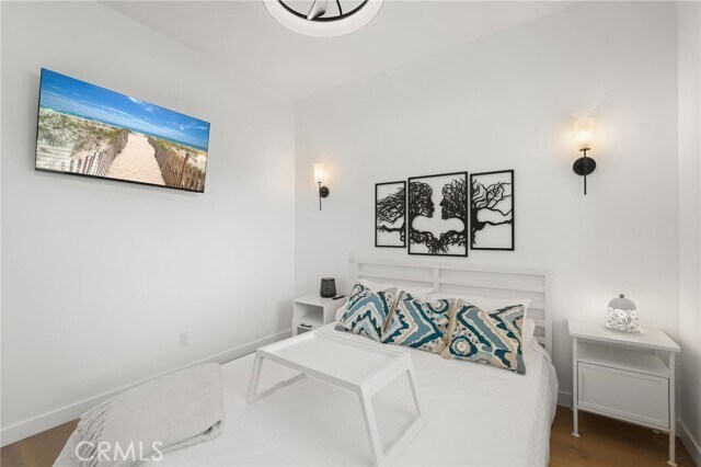 Building Photo - 2258 Helios Dr
