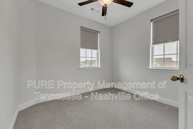 Building Photo - 4201 Camdale Dr