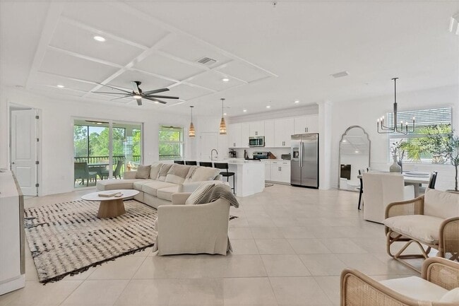 Building Photo - 14680 Sycamore Ct