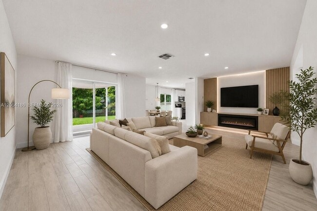 Building Photo - 3192 NW 40th Ct