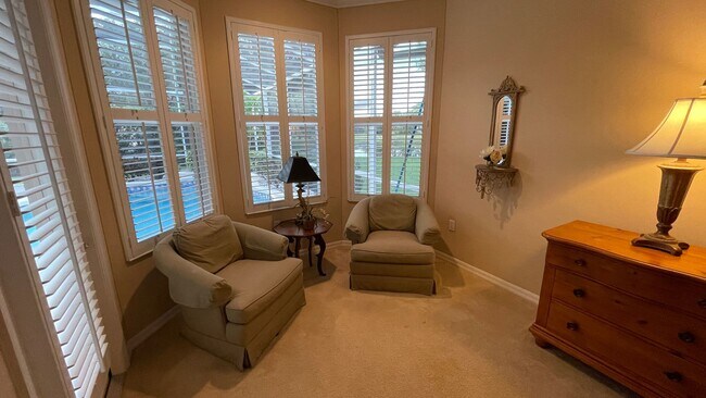 Building Photo - Furnished Annual Rental