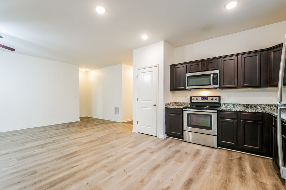 Building Photo - 7261 Lacey Dr