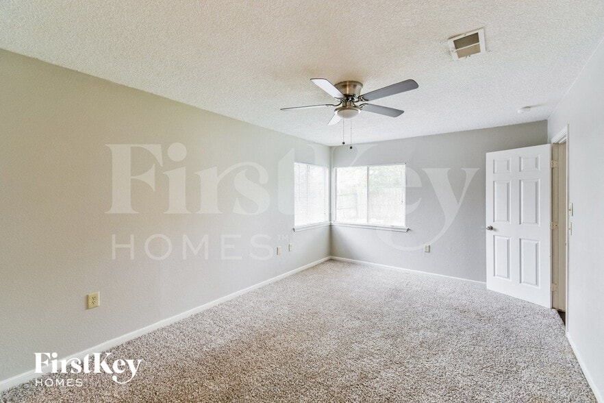 Building Photo - 10038 Wind Burn Trail