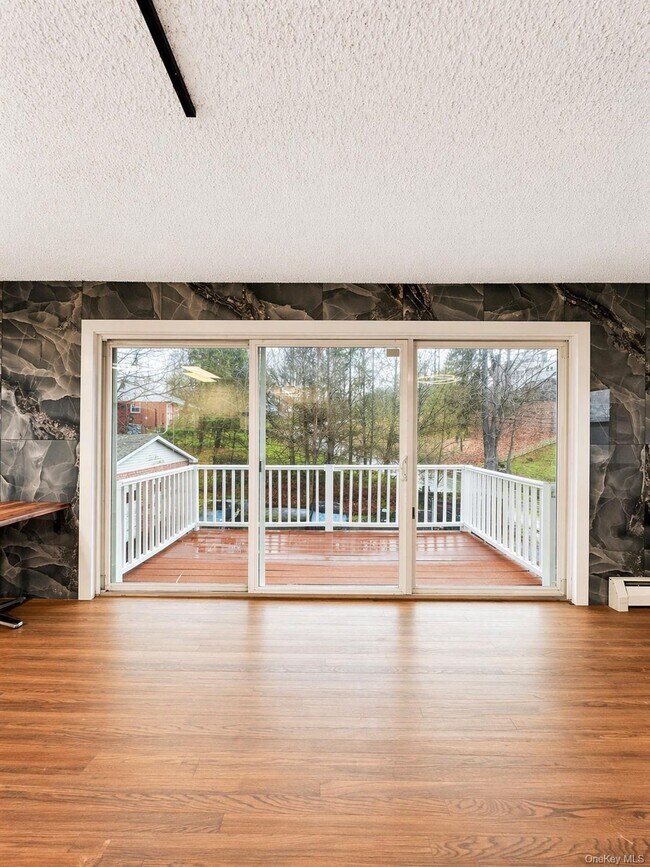 Building Photo - 287 NY-32