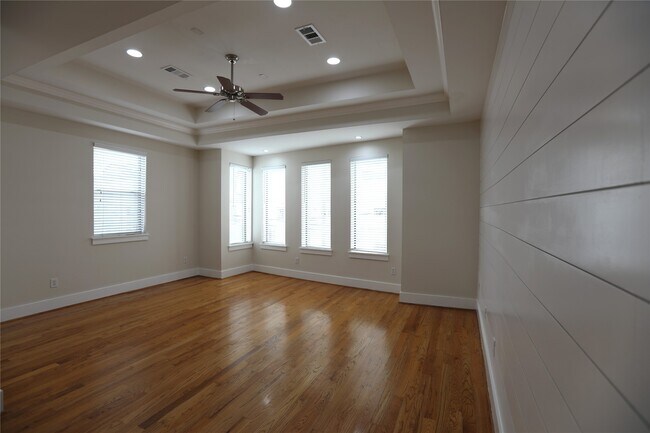 Building Photo - 1608 Patterson St