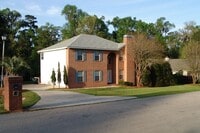 Building Photo - 1208 Pheasant Run Dr