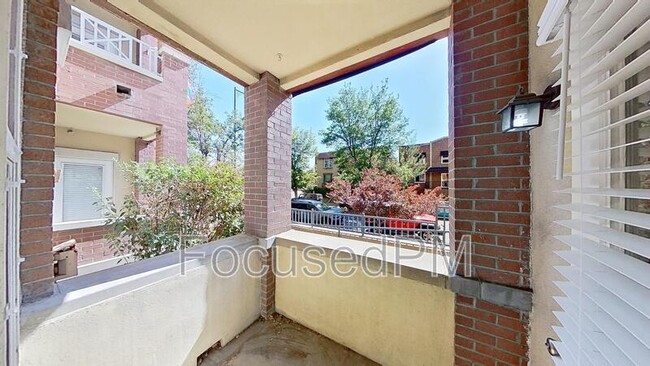 Building Photo - 1747 N Pearl St