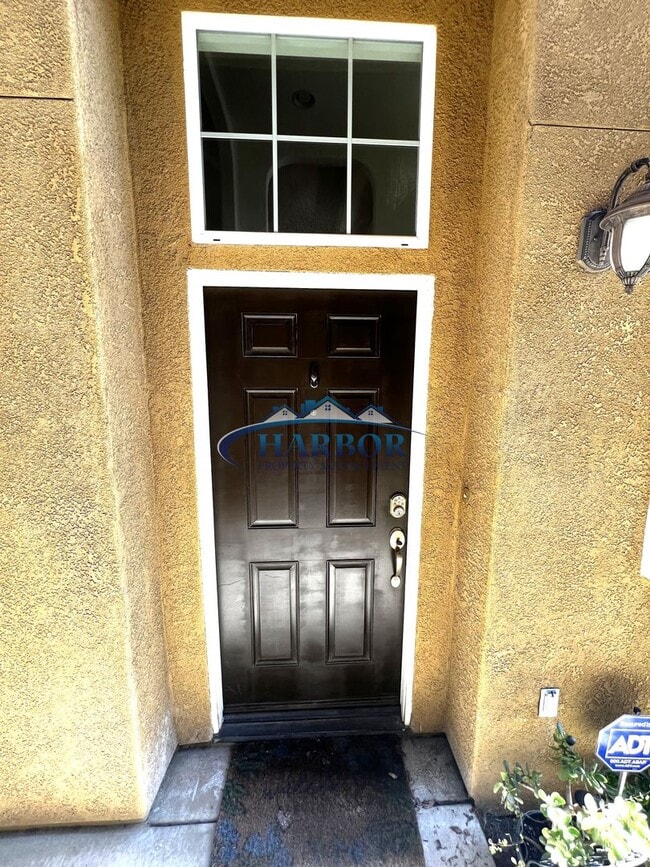 Building Photo - 1322 Harmony Way