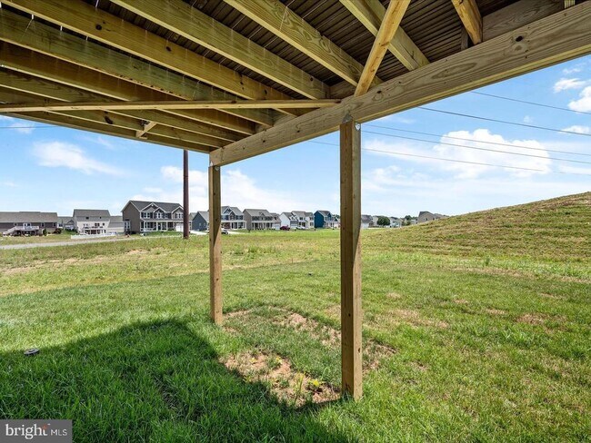 Building Photo - 17 Lyriq Ct