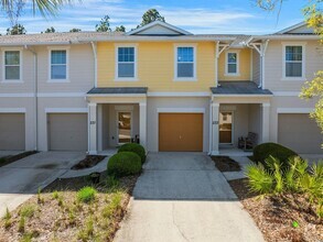 Building Photo - 233 Sand Oak Blvd