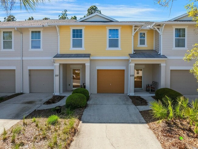 Building Photo - 233 Sand Oak Blvd