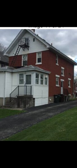 Building Photo - 2420 Washington Ave