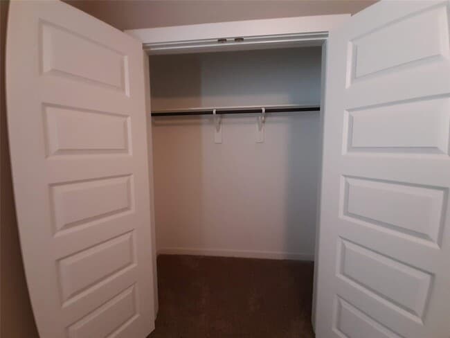 Building Photo - 25148 Pacific Wren Dr