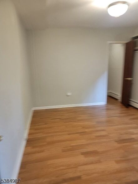 Building Photo - 110 Elm St