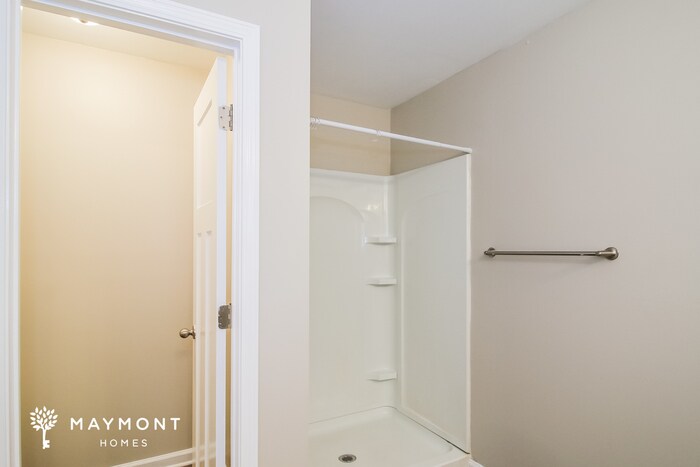 Building Photo - 6360 Avery St SW