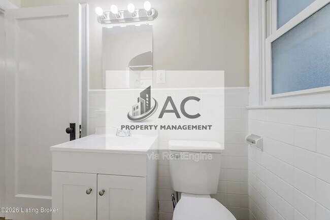 Building Photo - 4405 S 2nd St