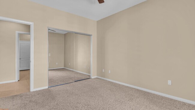 Building Photo - 1021 Via Fortuna