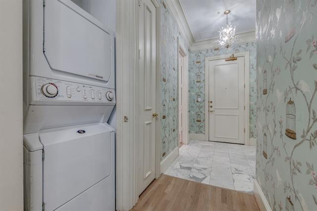 Building Photo - 3535 Gillespie St