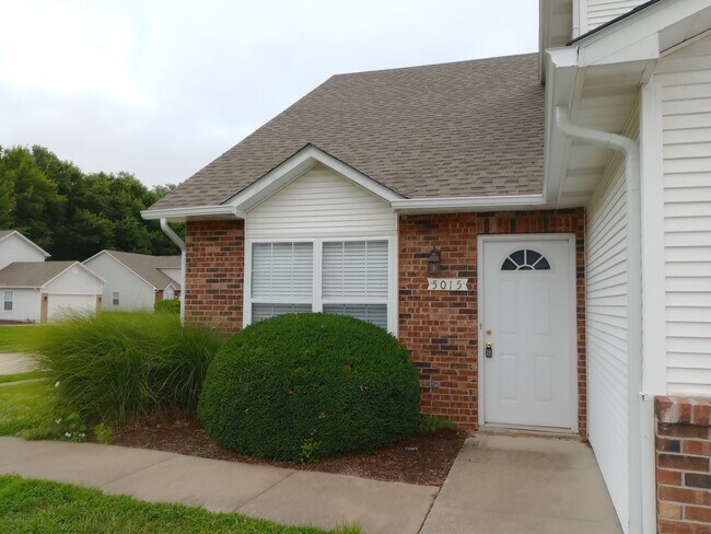 Building Photo - 5013-5015 Carrie Ridge Dr.